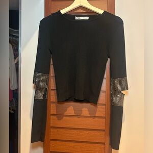 Zara Embelished black sweater 🖤